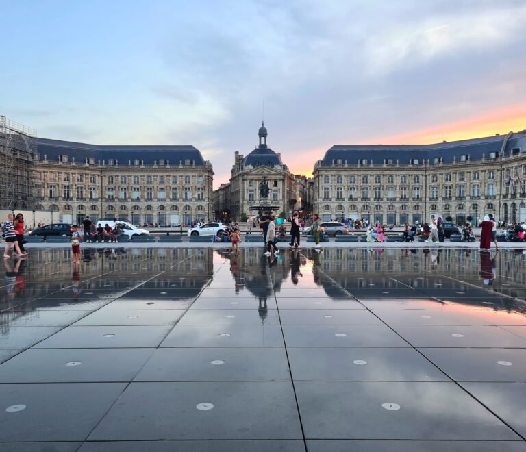 séjour ligne vol Aéroport toulon bordeaux